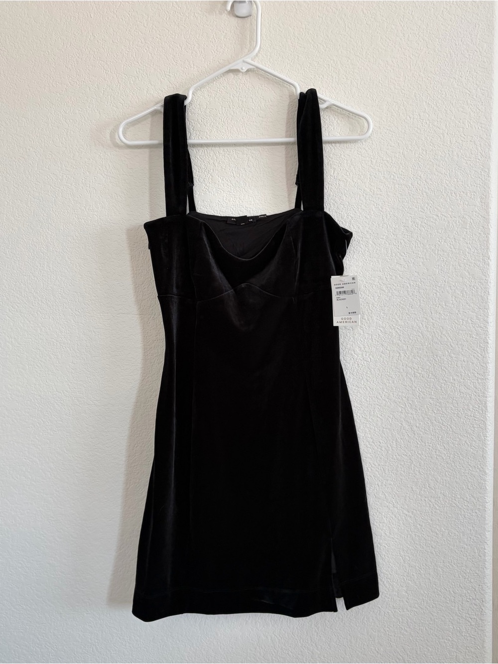 Good American - Black Velvet Mini Dress